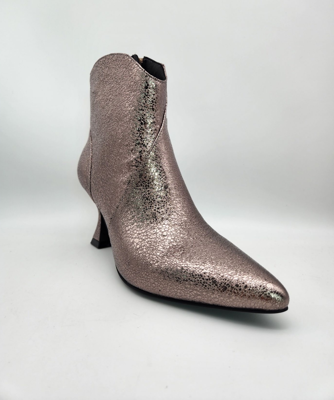 Ladies Metallic Boot
